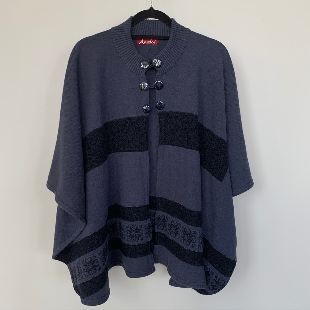 Anahi Tejidos Poncho‎